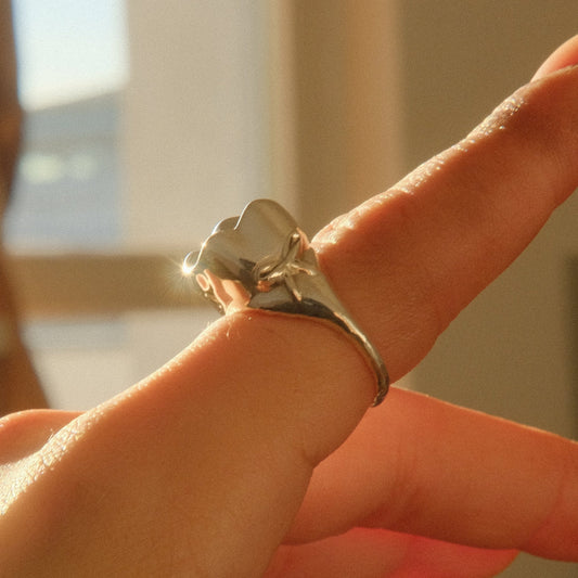 Bowed Tooth Silver Ring Guita Studio